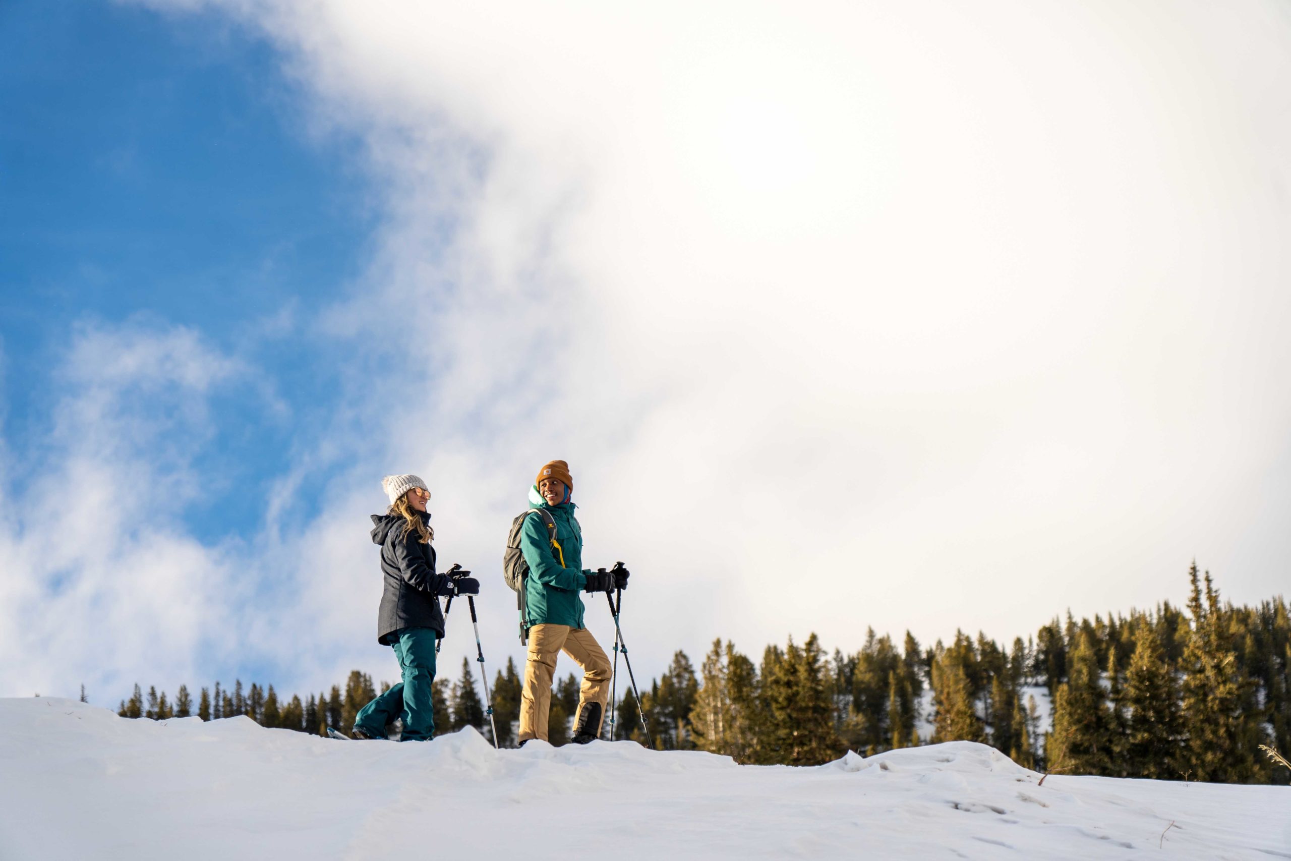 Yukon Charlies_Lifestyle_Snowshoes-8526